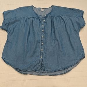 Old Navy Chambray Short Sleeve Blouse